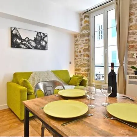 Exceptionnel Loft Vieil Mer A Pieds Αντίμπ